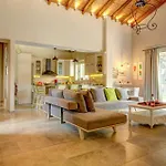 וילה Astarte - Anantara With Pool ארגאסי